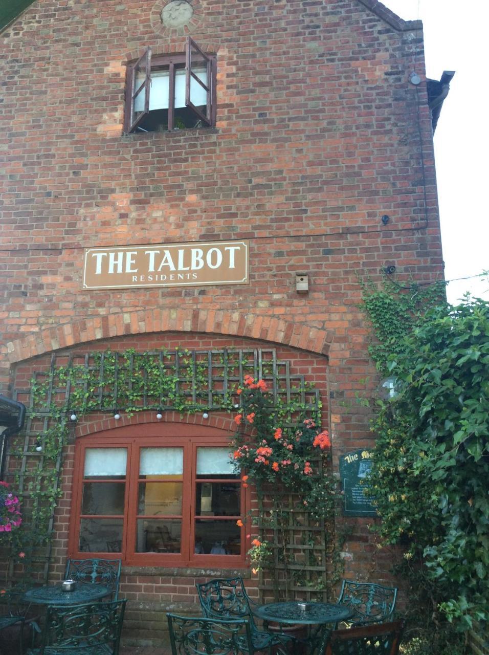 The Talbot Inn Much Wenlock Zewnętrze zdjęcie
