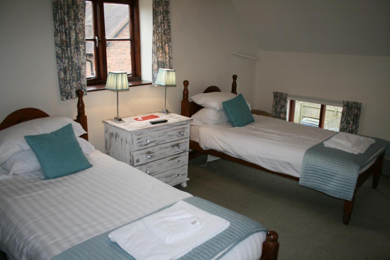 The Talbot Inn Much Wenlock Zewnętrze zdjęcie
